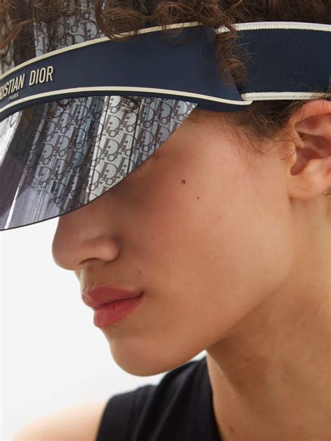 Visera Dior .